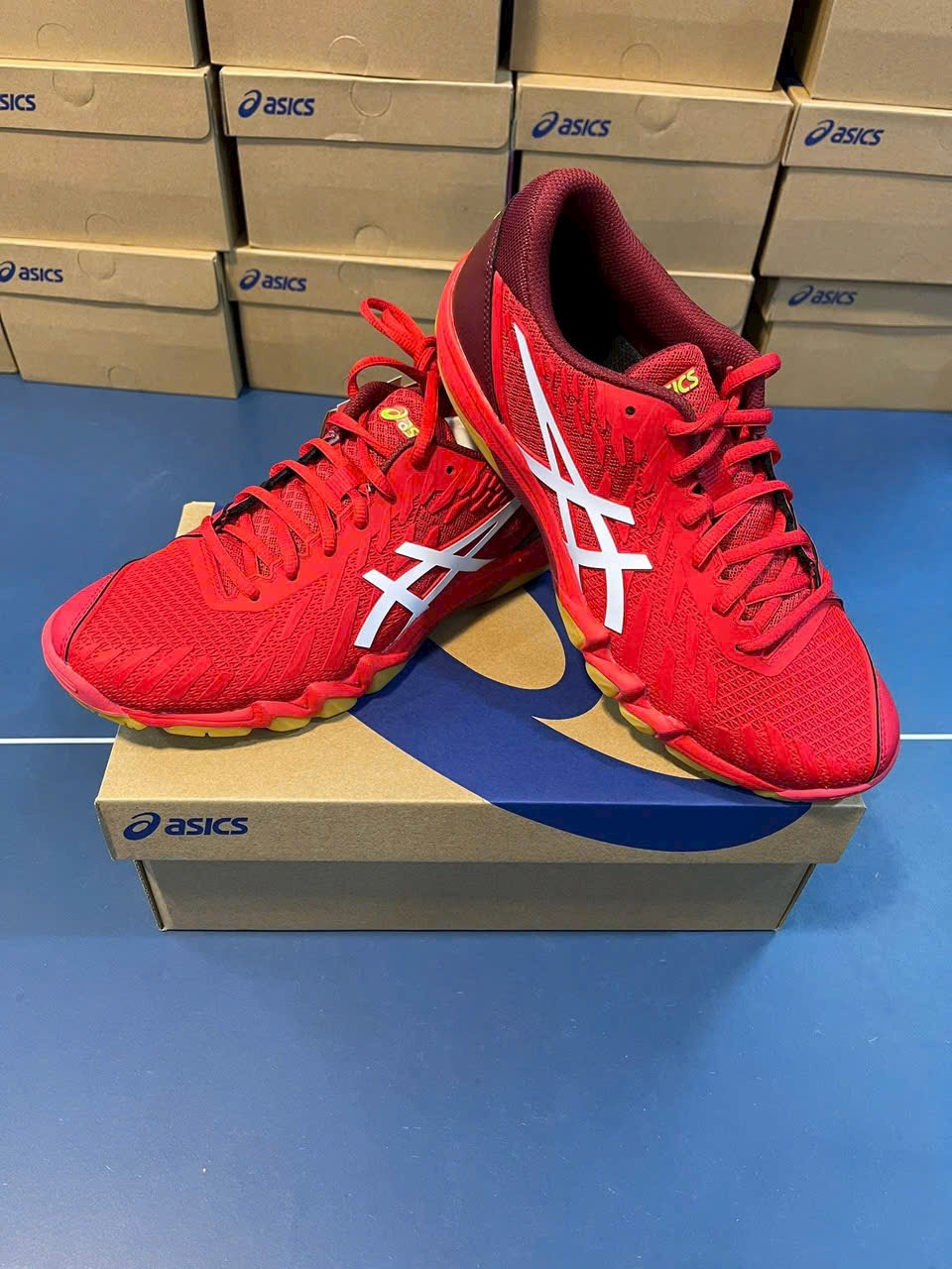 giay asics attack bladelyte 4 2025 do 6